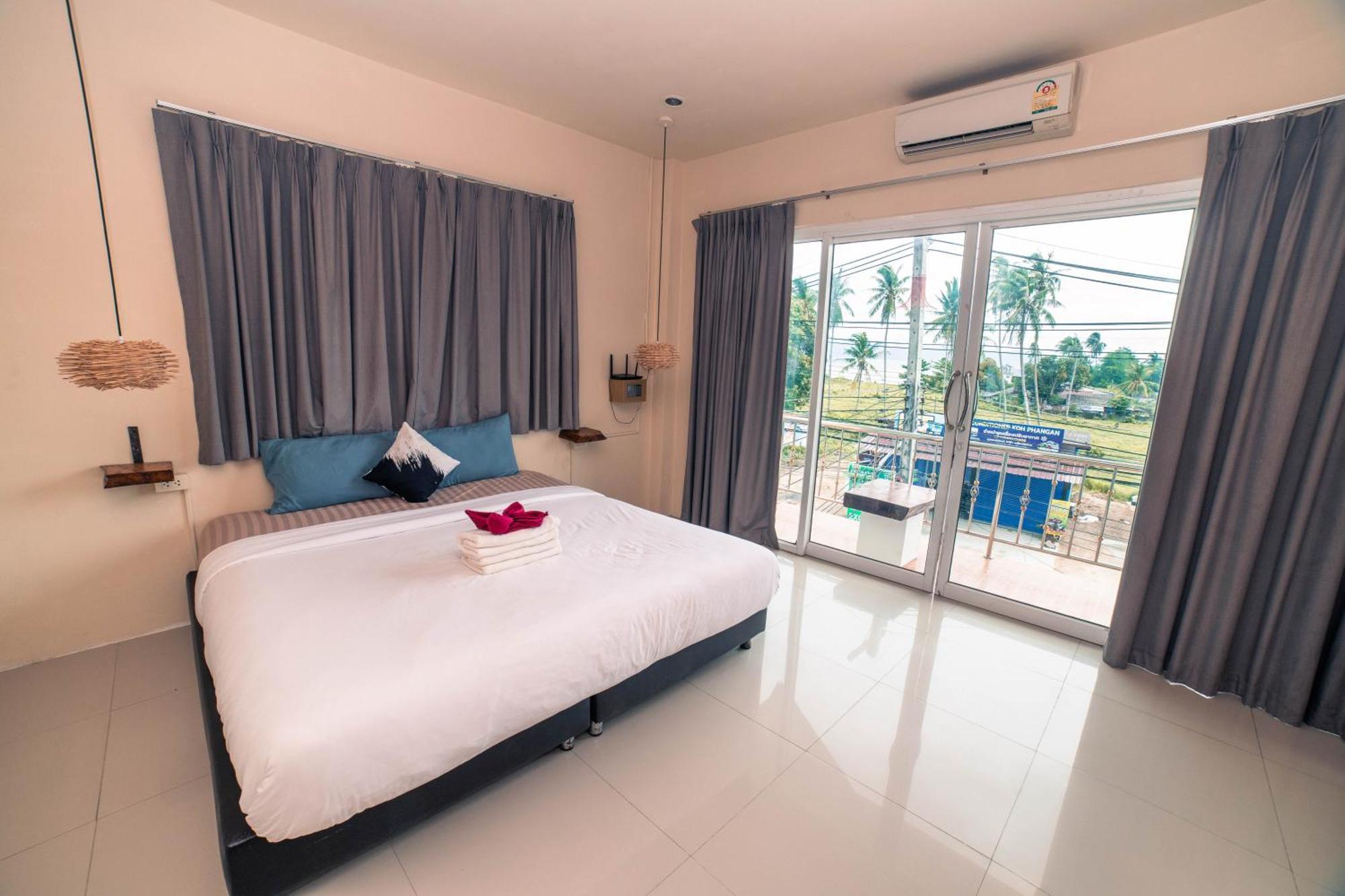 Arena Seaview Hotel Baan Tai Ngoại thất bức ảnh