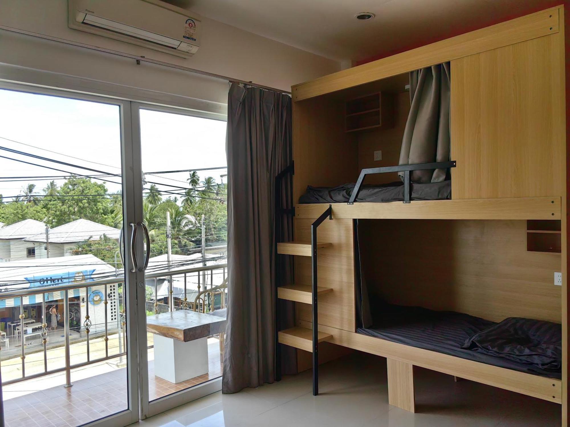 Arena Seaview Hotel Baan Tai Ngoại thất bức ảnh